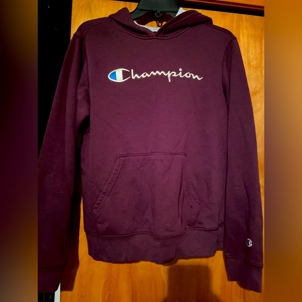 Maroon Champion hoodie, size XL, gray hooded interior, and in great condition!